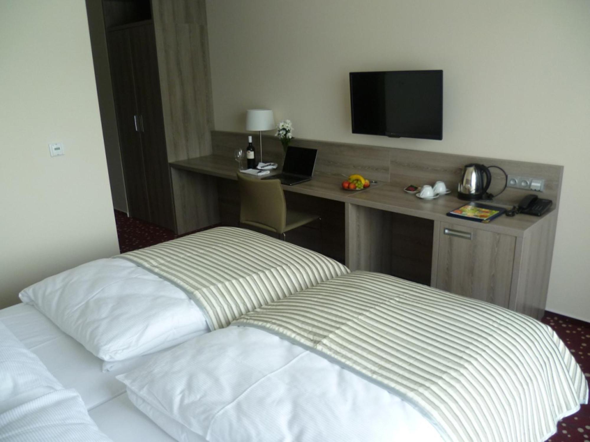 Ea Hotel Kraskov Stary Dvur المظهر الخارجي الصورة