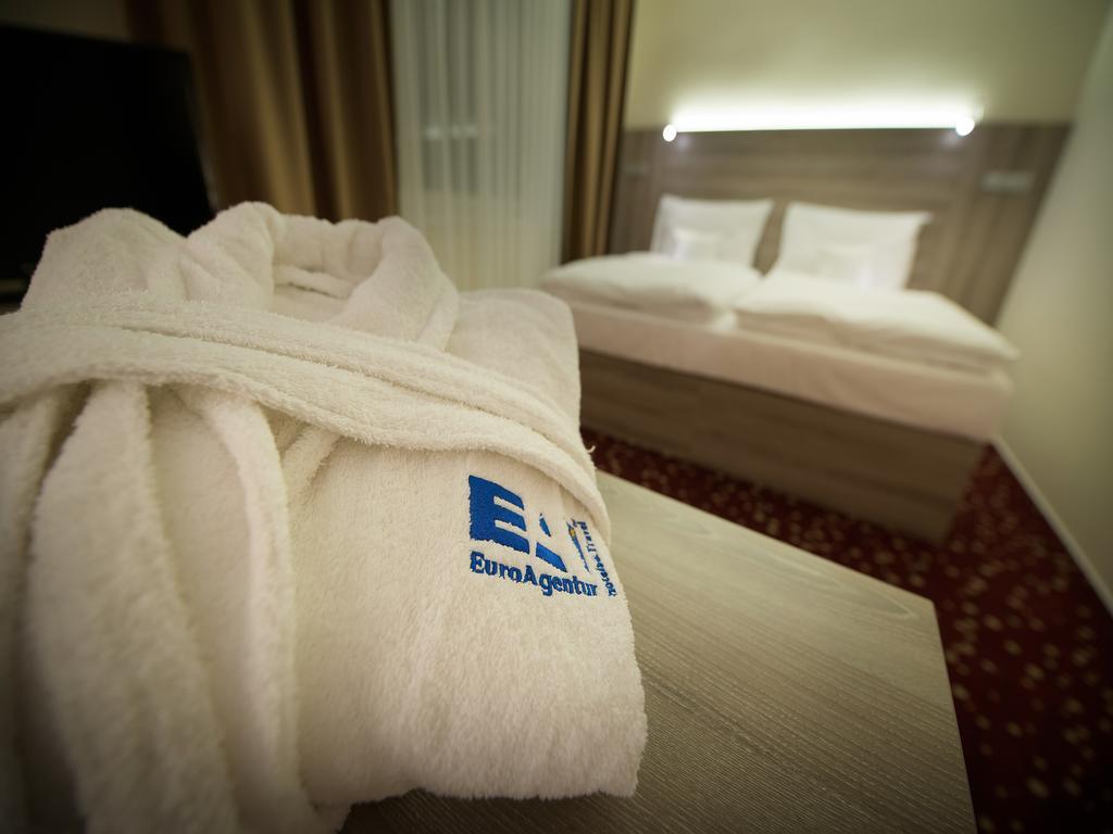 Ea Hotel Kraskov Stary Dvur الغرفة الصورة